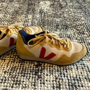 Veja Camel Colored Rio Branco Sneakers